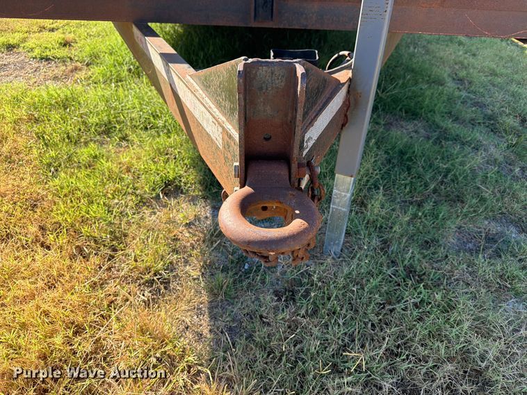 image for item EX4125 2010 Starlight equipment trailer