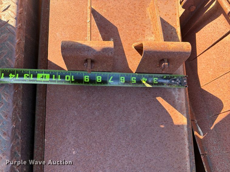 image for item EX4125 2010 Starlight equipment trailer