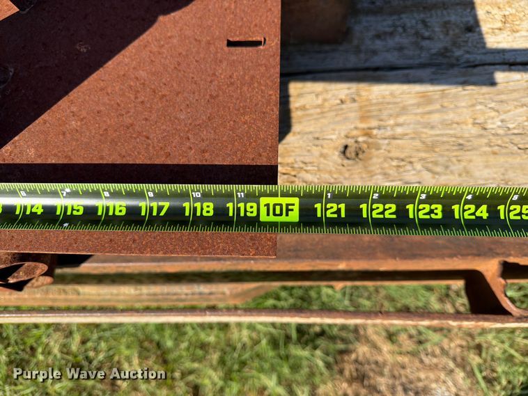 image for item EX4125 2010 Starlight equipment trailer