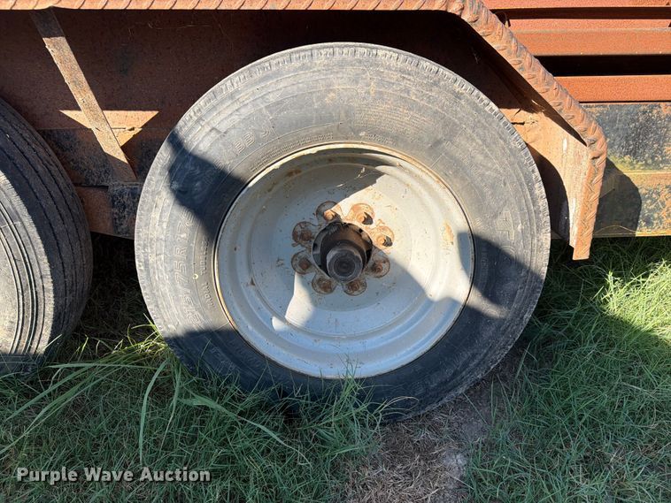 image for item EX4125 2010 Starlight equipment trailer
