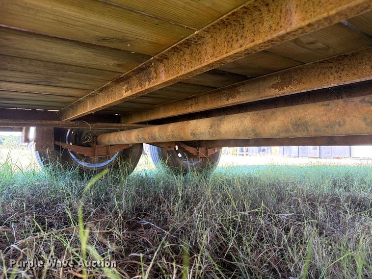 image for item EX4125 2010 Starlight equipment trailer