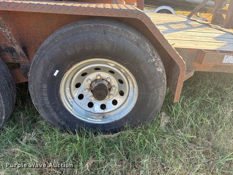 image for item EX4125 2010 Starlight equipment trailer