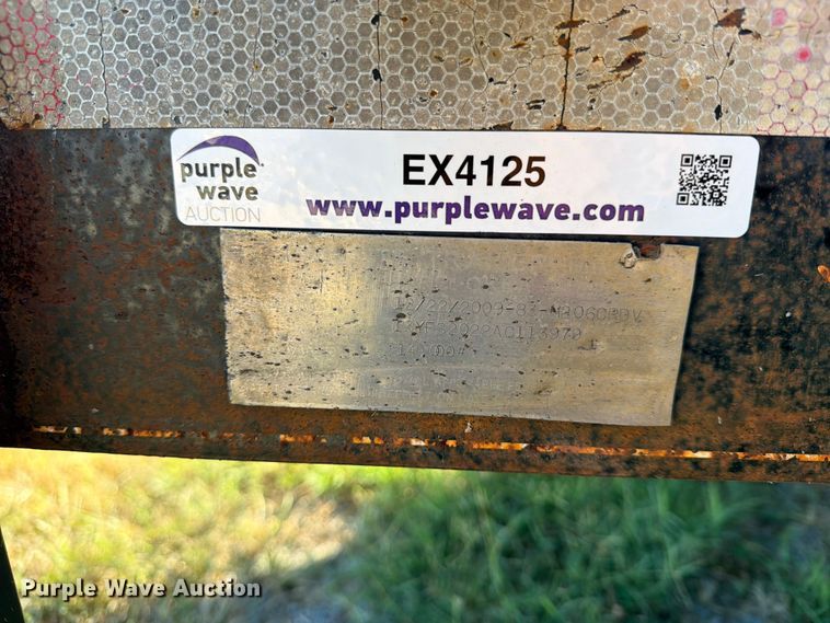 image for item EX4125 2010 Starlight equipment trailer