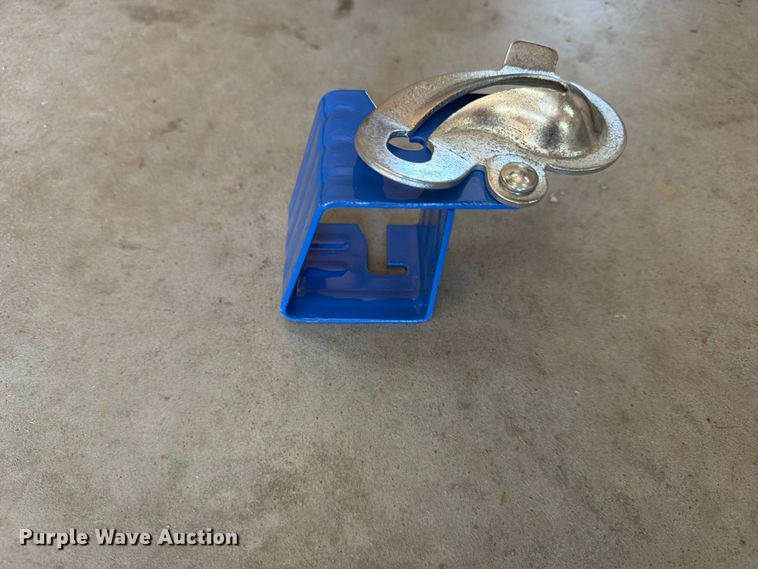 image for item EX4126 Dayton Superior concrete form cam locks