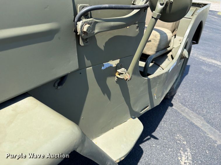image for item EX4127 1957 Willys Jeep SUV