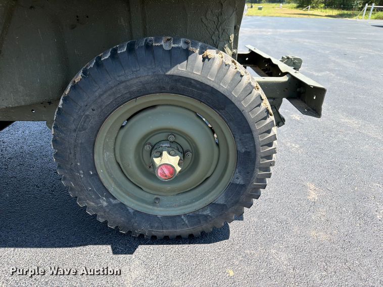 image for item EX4127 1957 Willys Jeep SUV