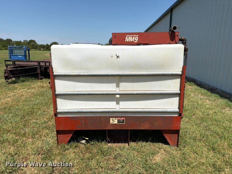 image for item EX4129 Ditch witch MM9 mud mixing tank