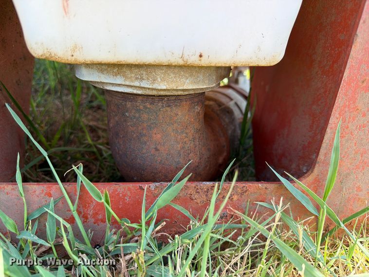 image for item EX4129 Ditch witch MM9 mud mixing tank