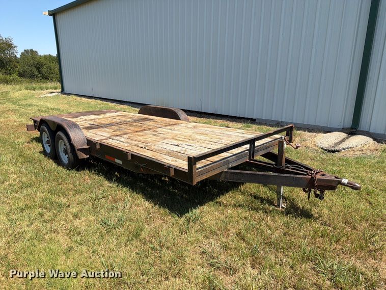 image for item EX4131 2006 Starlite flatbed trailer