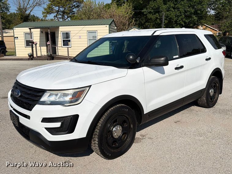 2017 Ford Explorer Police SUV