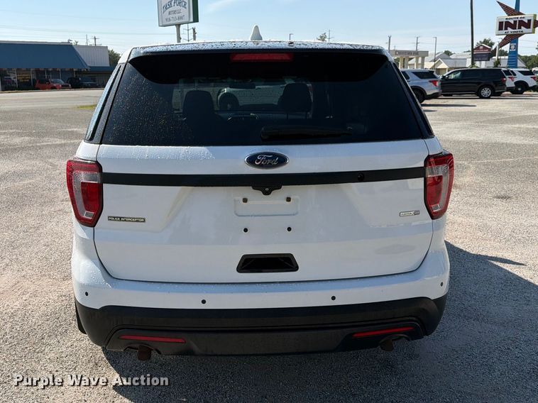 image for item EX4142 2017 Ford Explorer Police SUV