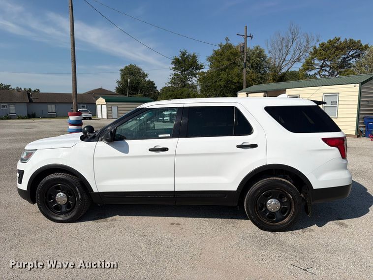 image for item EX4142 2017 Ford Explorer Police SUV