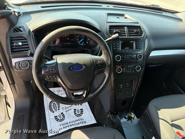 image for item EX4142 2017 Ford Explorer Police SUV