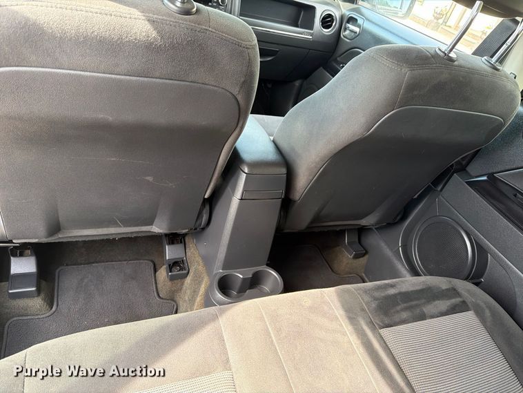 image for item EX4143 2016 Jeep Patriot Latitude SUV