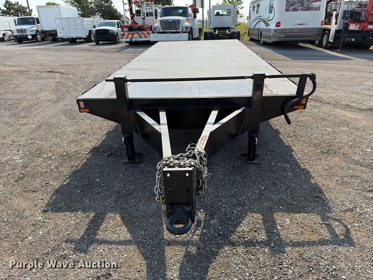 image for item FB5005 2010 Superior 2SD10M-PH flatbed trailer