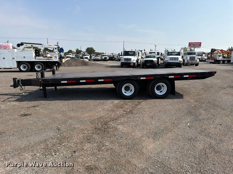 image for item FB5005 2010 Superior 2SD10M-PH flatbed trailer