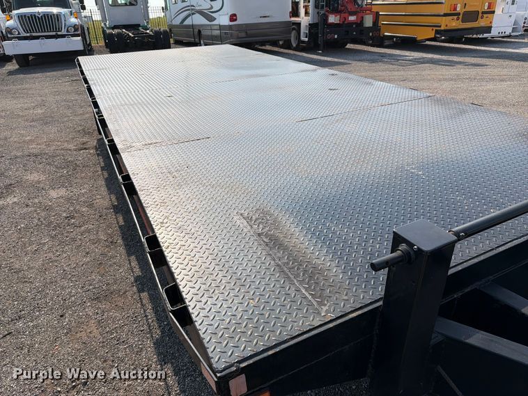 image for item FB5005 2010 Superior 2SD10M-PH flatbed trailer