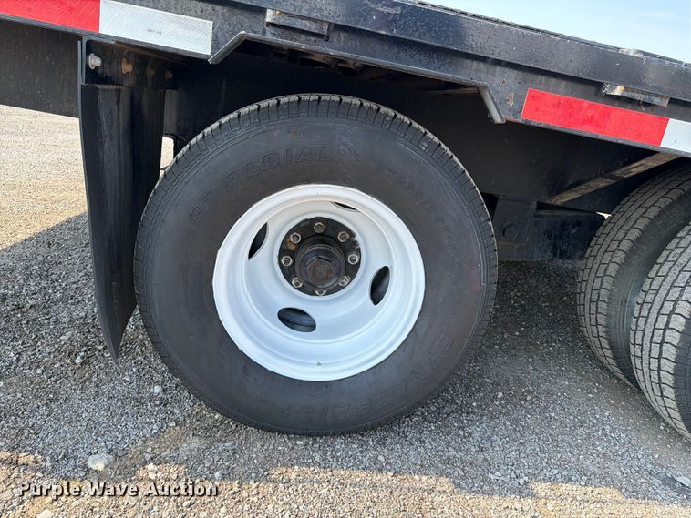 image for item FB5005 2010 Superior 2SD10M-PH flatbed trailer