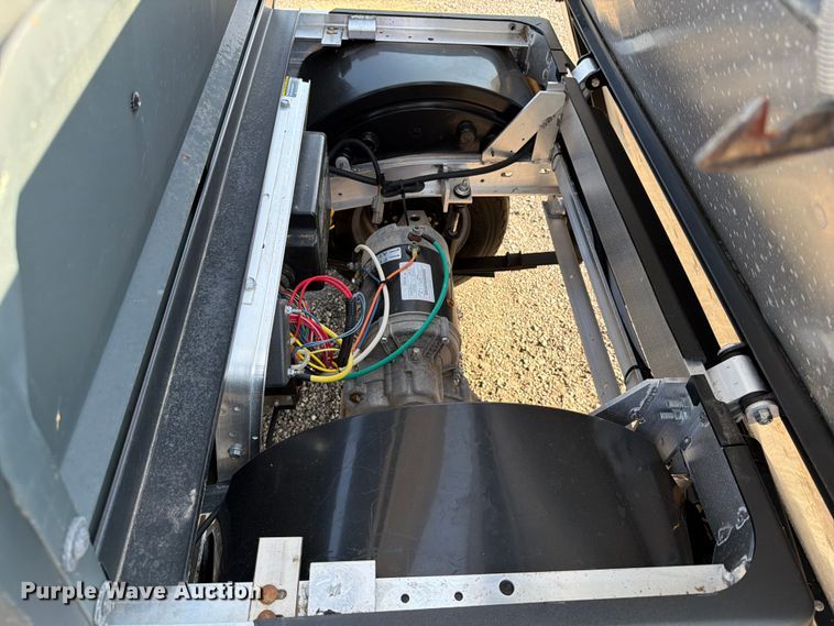 image for item FB5035 2017 Club Car CA 300 golf cart