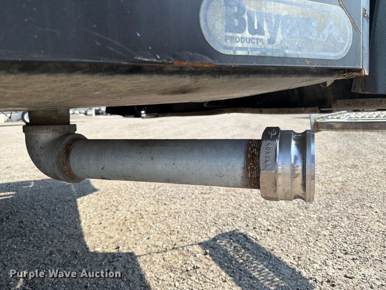 image for item FB5036 2011 Ford F-650 Super Duty utility / service truck