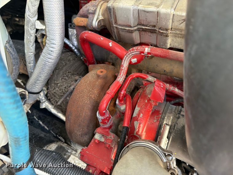 image for item FB5036 2011 Ford F-650 Super Duty utility / service truck