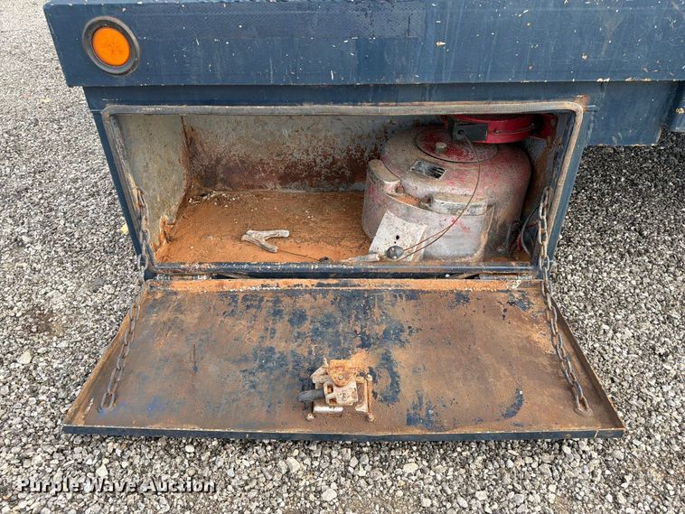 image for item FB5062 Flatbed