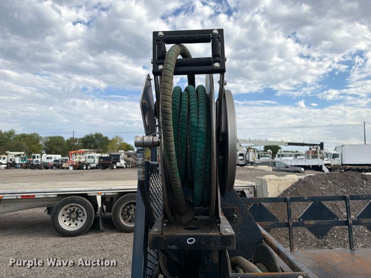 image for item FB5062 Flatbed