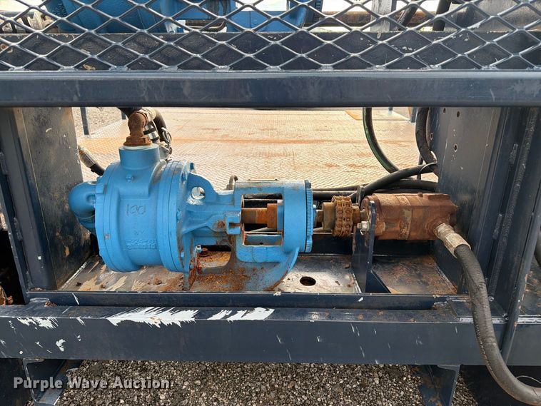 image for item FB5062 Flatbed
