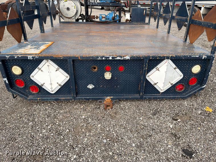 image for item FB5062 Flatbed