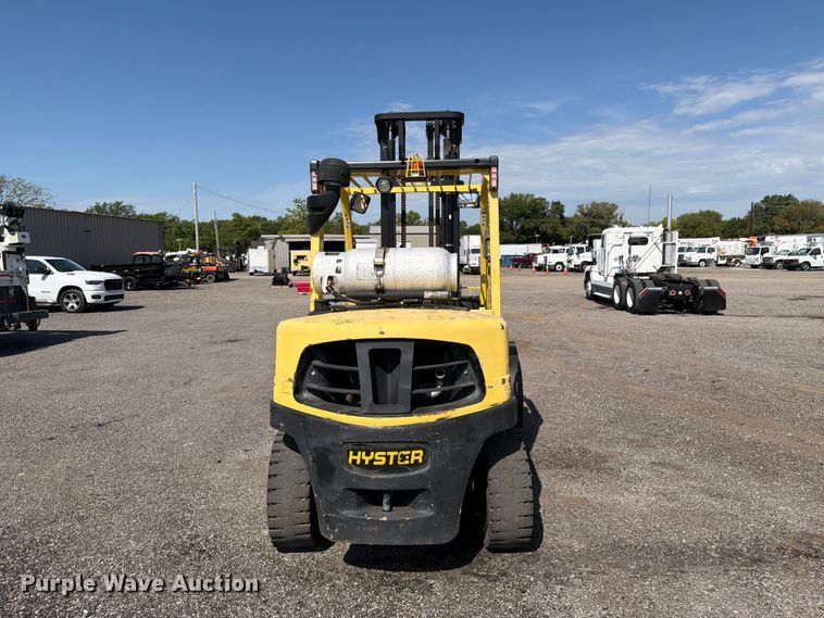 image for item FB5066 1993 Hyster 100 Fortis forklift