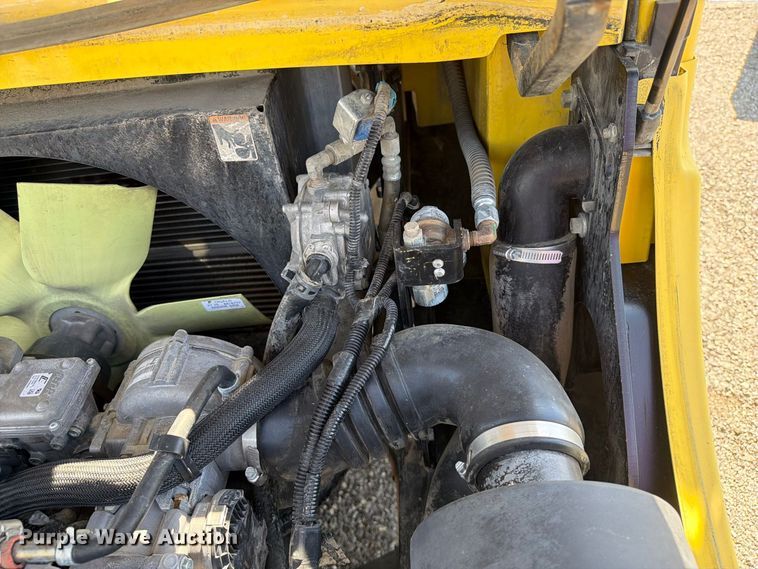 image for item FB5066 1993 Hyster 100 Fortis forklift