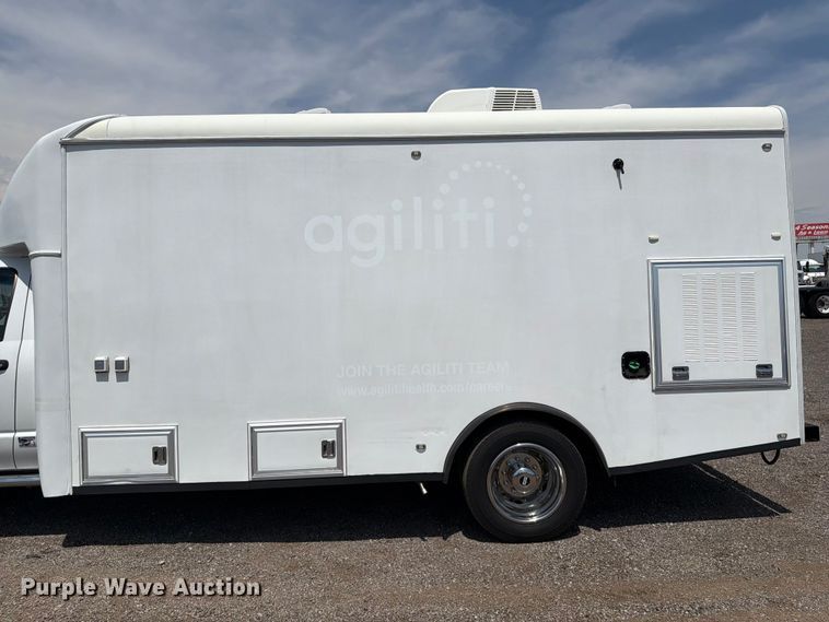 image for item FB5067 2008 Sterling Bullet 5500 utility / service truck