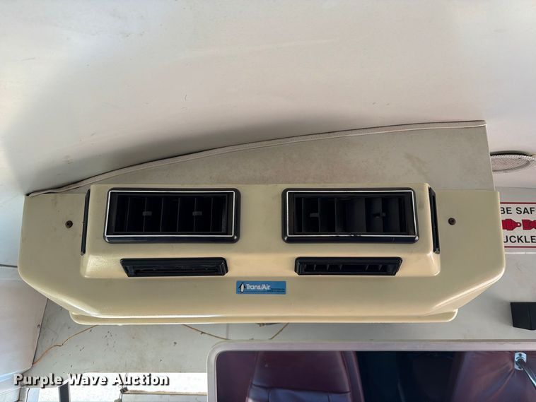 image for item FB5071 2000 Chevrolet B7 school bus