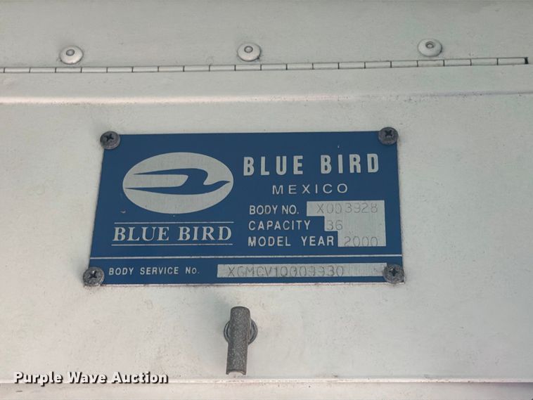 image for item FB5071 2000 Chevrolet B7 school bus