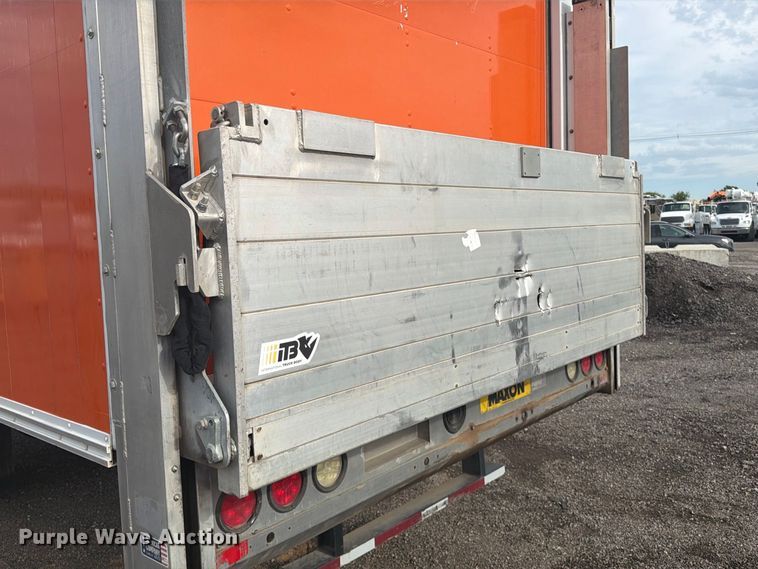 image for item FB5083 2019 Ford F750 Super Duty box truck