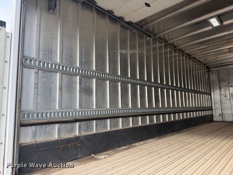 image for item FB5083 2019 Ford F750 Super Duty box truck