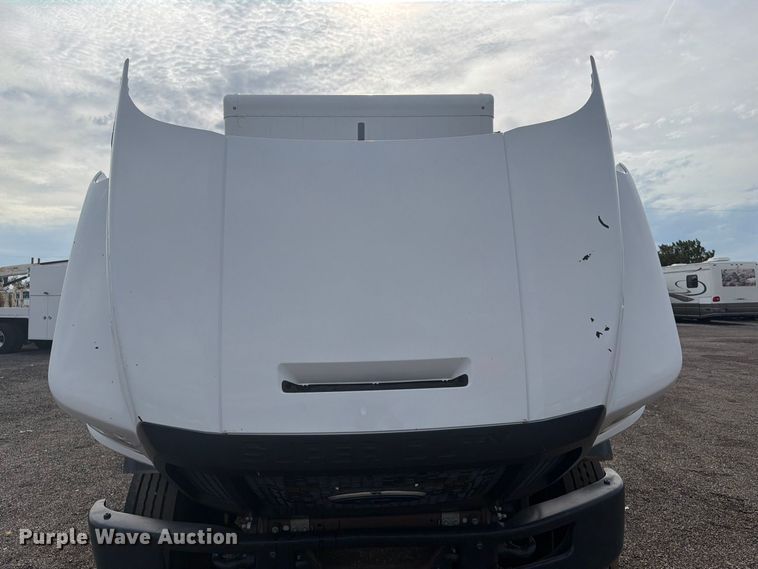 image for item FB5083 2019 Ford F750 Super Duty box truck