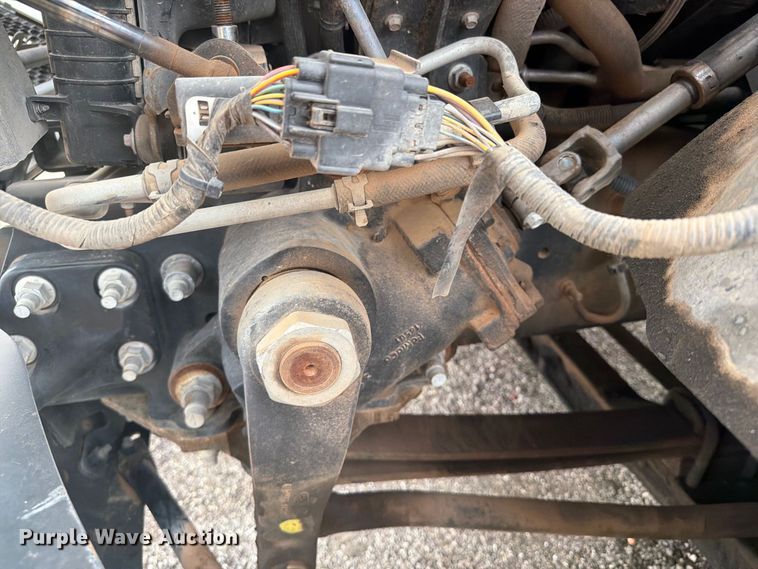 image for item FB5083 2019 Ford F750 Super Duty box truck