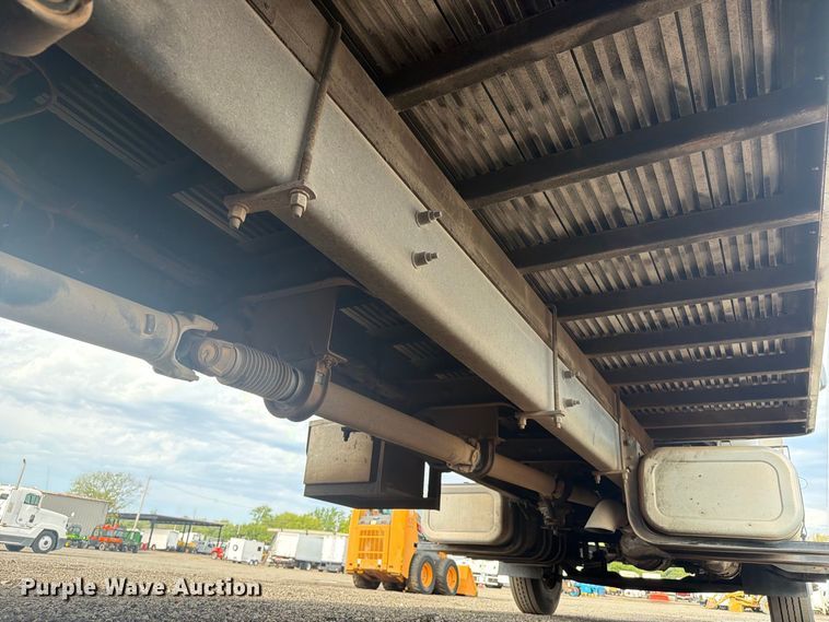 image for item FB5083 2019 Ford F750 Super Duty box truck