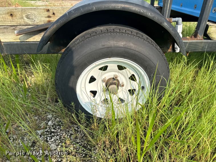 image for item FB5922 Portable toilet