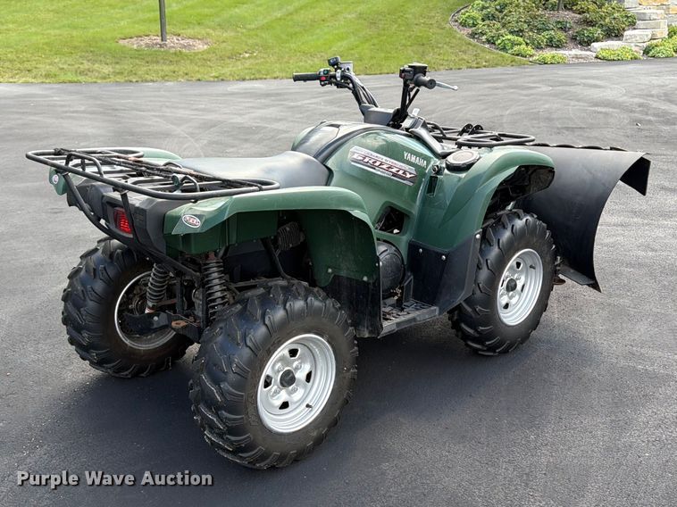 image for item FB5940 2011 Yamaha Grizzly 700 ATV
