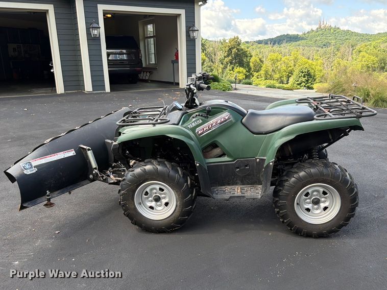 image for item FB5940 2011 Yamaha Grizzly 700 ATV