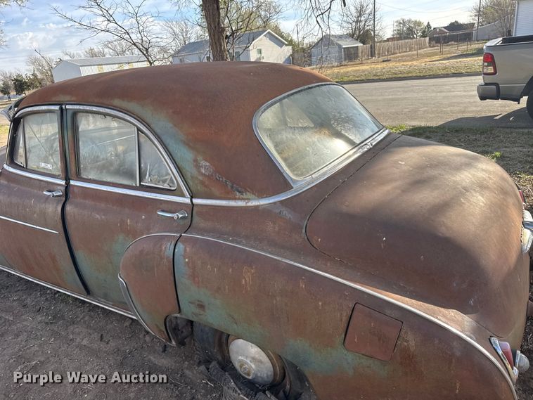 image for item FB7089 Chevrolet sedan