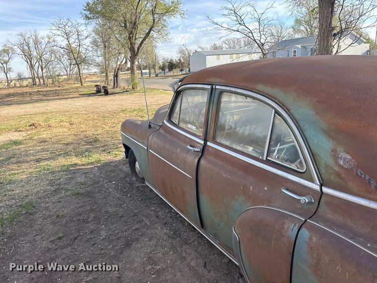 image for item FB7089 Chevrolet sedan