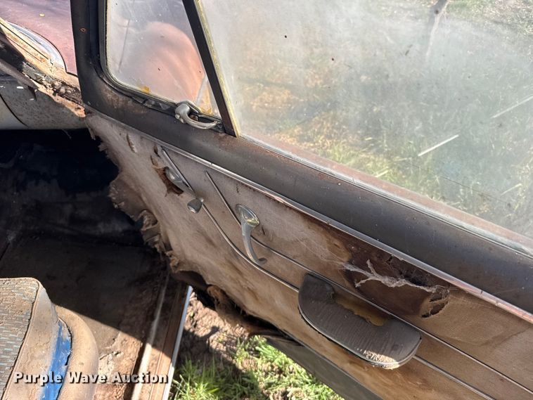 image for item FB7089 Chevrolet sedan