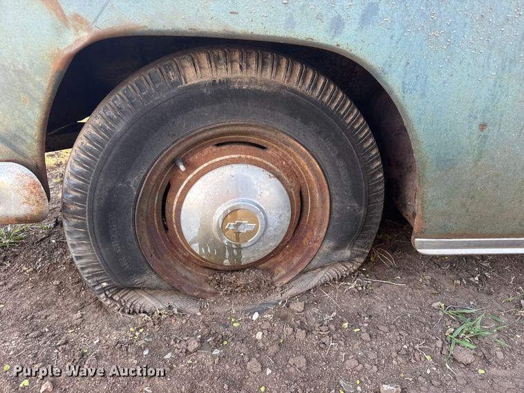 image for item FB7089 Chevrolet sedan