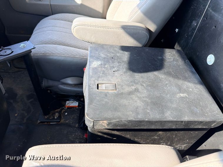 image for item FB8287 2017 Chevrolet Express 2500 van