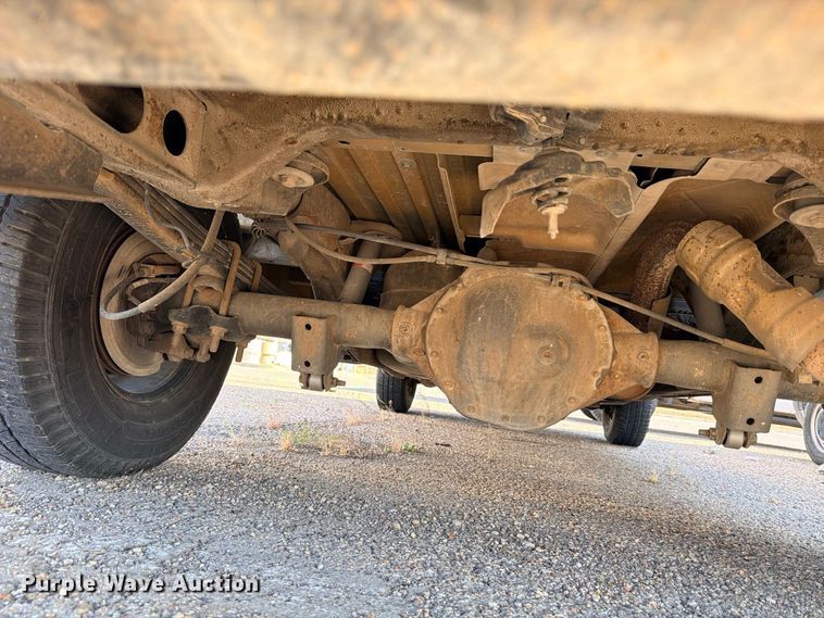 image for item FB8287 2017 Chevrolet Express 2500 van