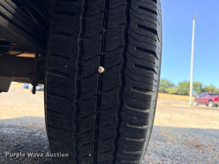 image for item FB8287 2017 Chevrolet Express 2500 van