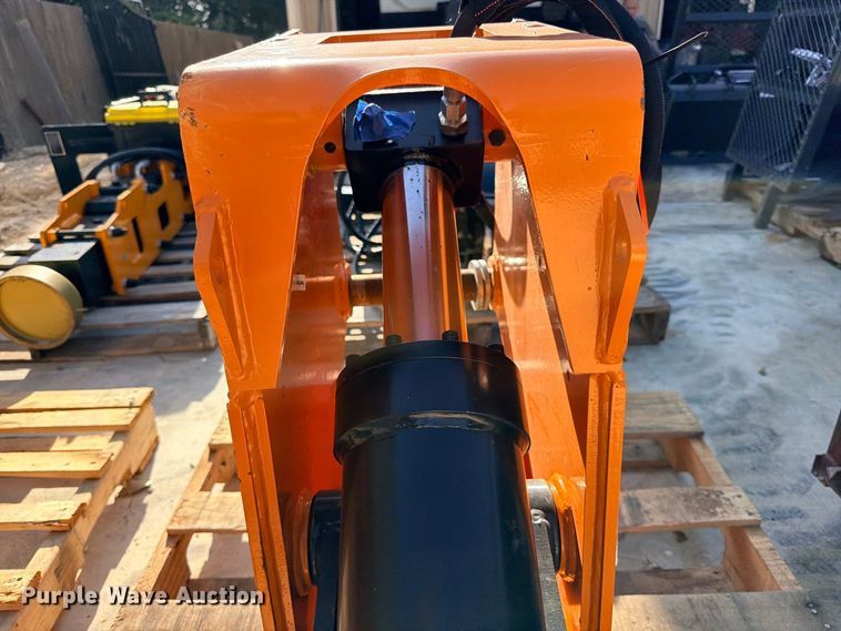 image for item FB8293 2025 Wolverine EHP-11-8T hydraulic pulverizer 